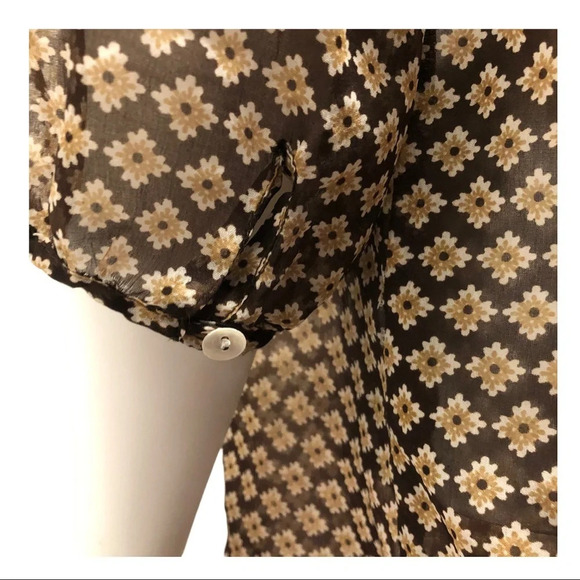 🛍️3/$40 Maternity Tunic Top Brown Floral Thyme Maternity Size Medium - Picture 3 of 4